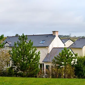Ferienpark Lagrange Le Hameau De Peemor Pen